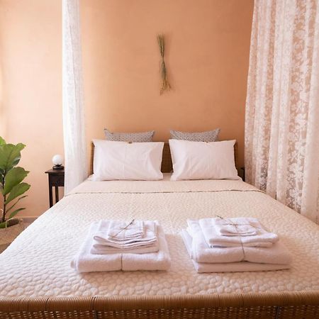 شقة Mediterranean House - 12 Min From Acropolis! أثينا المظهر الخارجي الصورة
